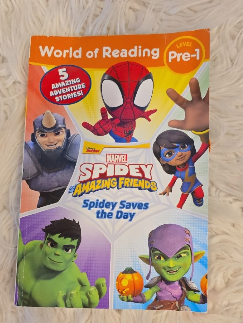 Marvel Spidey Amazing Friends SPIDEY SAVES THE DAY BOOK